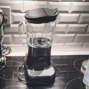 Oster blender